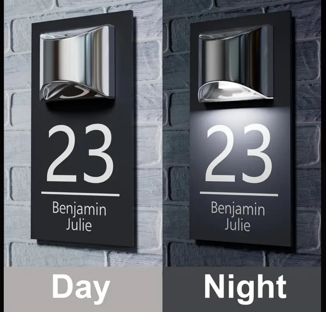 لافتة باب أكريليك مزدوجة الطبقات تعمل بالطاقة الشمسية – تصميم ذهبي وفضي مخصص